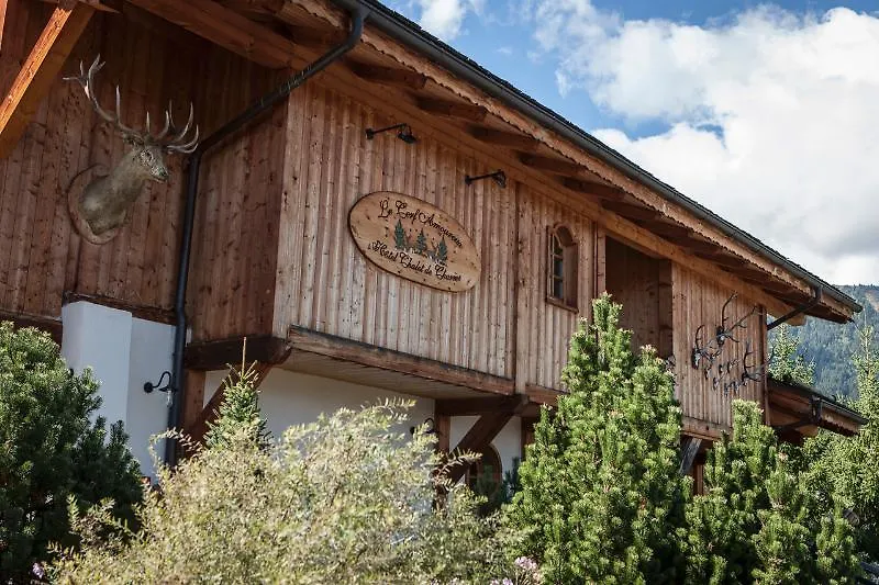 Le Cerf Amoureux Chalet Prive & Spa Sallanches